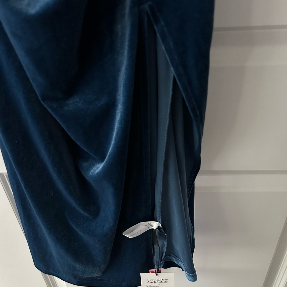 Blue Velvet Holiday Dress - Picture 6 of 7